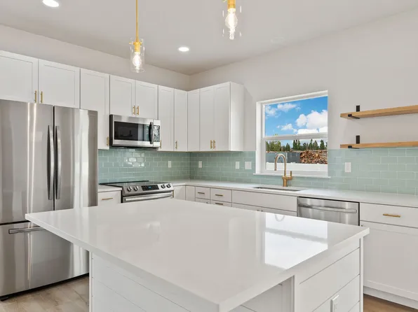 75 Shorty Way, Kalispell, MT 59901