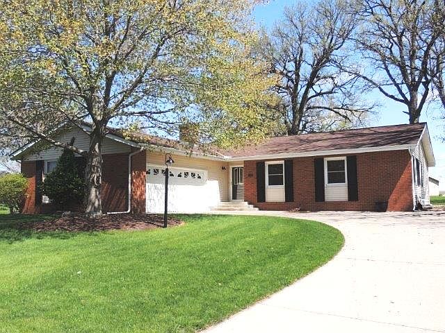 1st image of 1809 E Forestview Dr