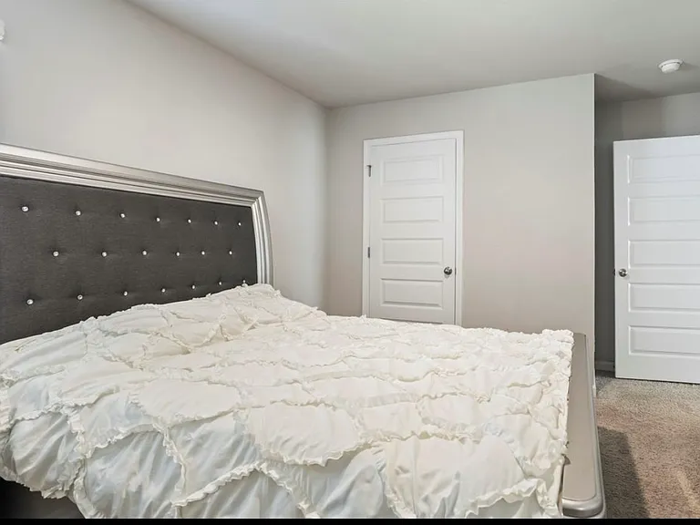 997 Hay Meadow Dr — Photo 10