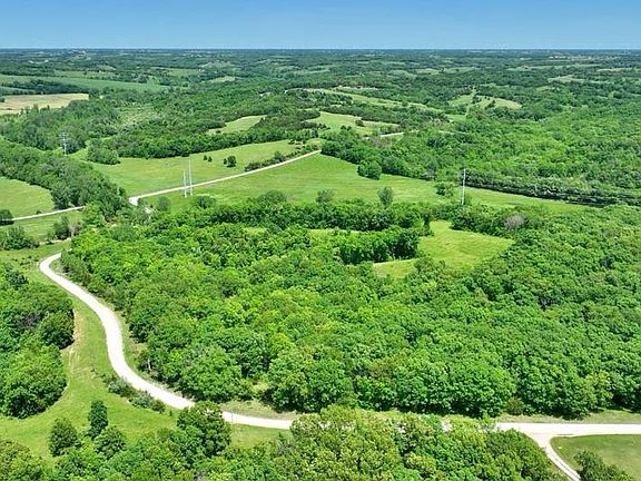 3rd image of 0 Peacock Rd