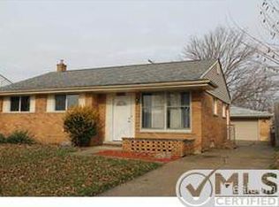 15249 Roycroft St, Roseville, MI 48066