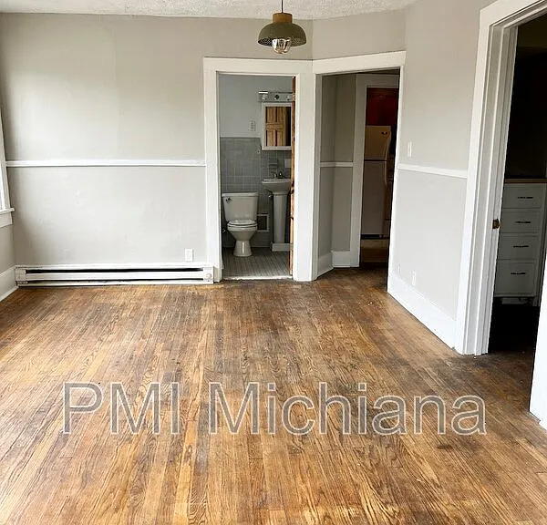 117 Franklin Pl #7 — Photo 4