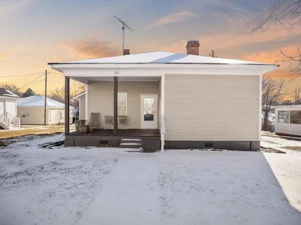 123 Kerr Dr, Roxboro, NC 27573