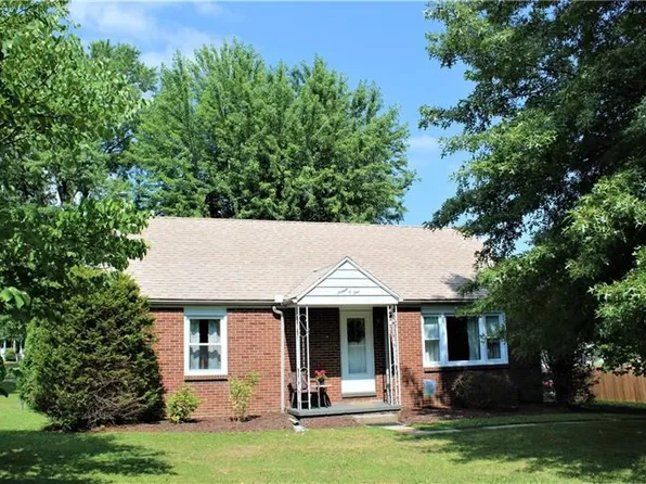 Theater St, Latrobe, PA 15650