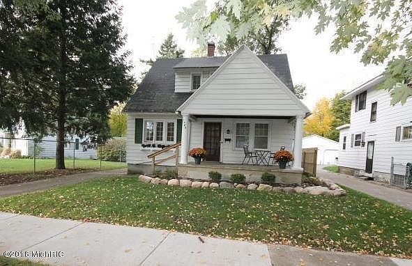 1st image of 1843 Martin Ave SE