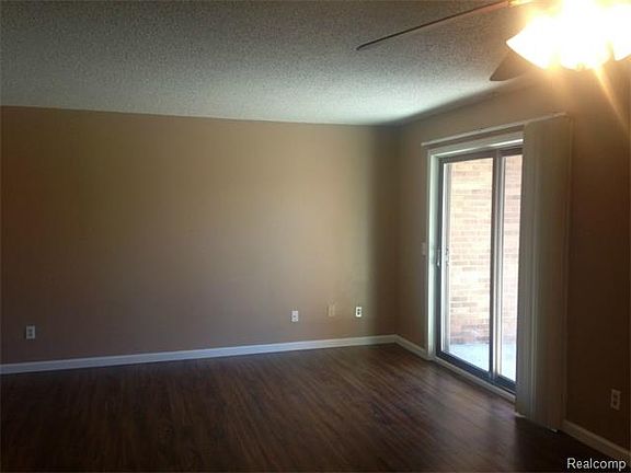 2nd image of 43455 Cape Dr