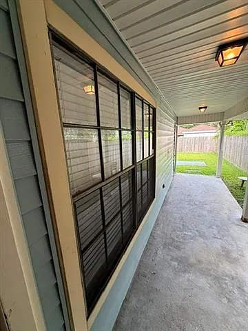 519 Aurora Ave — Photo 18