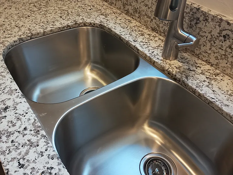 6235 Stanley Ave #7 — Photo 9