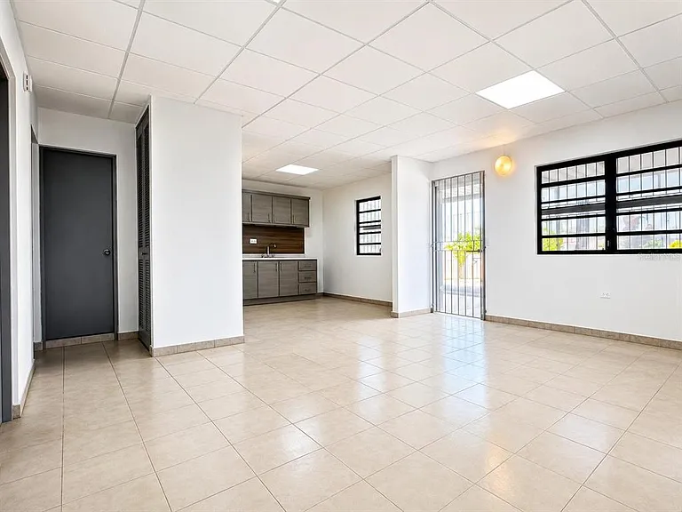 1 Saint Urb Villa Arrieta #C-51-2ND — Photo 2