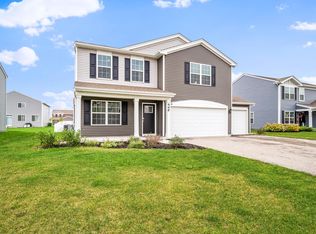 446 S Stonebrook Dr, Romeoville, IL 60446