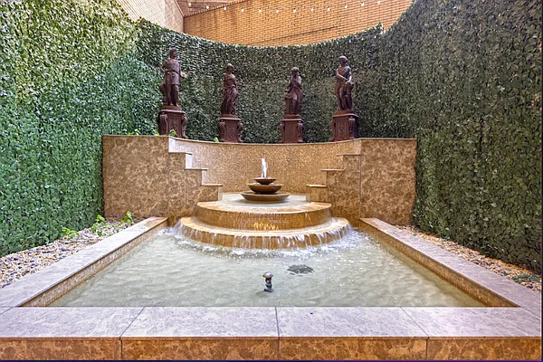 Rented by REAL New York | media 16