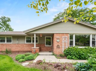2580 N 128th St, Brookfield, WI 53005