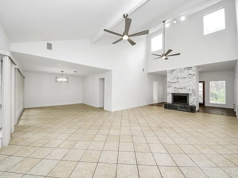 11415 Ella Lee Ln — Photo 6
