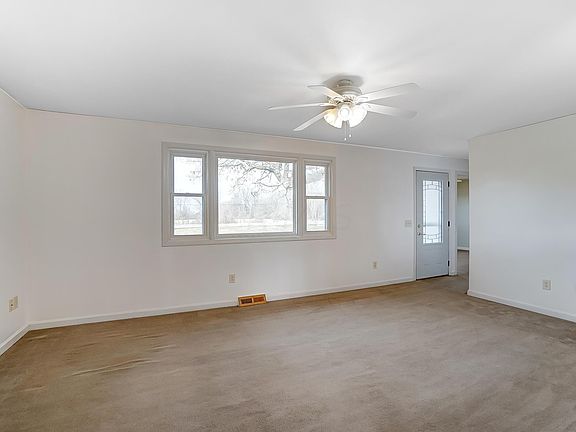 5th image of 10756 S Charleston Pike