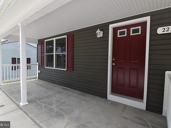2nd image of 22795 Pope St Unit A