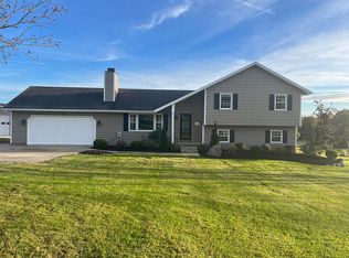 1421 Lane Rd, Waterford, PA 16441