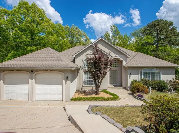 13801 Saint Michael Dr, Little Rock, AR 72211