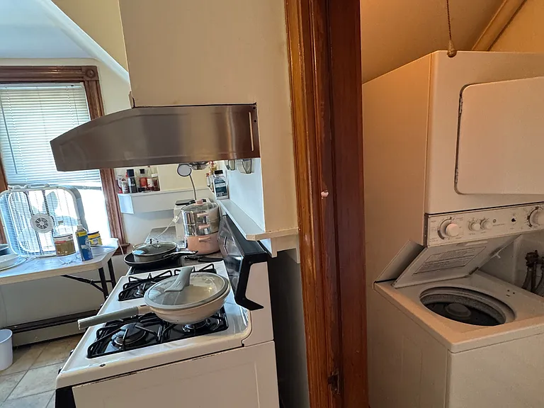 35 Fiske St #3 — Photo 18