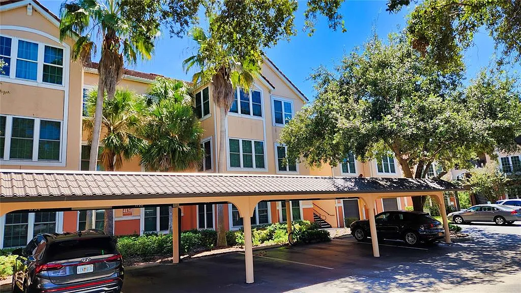 2 bed, 2.0 bath, 1209 sqft, $1,700 — Photo 1