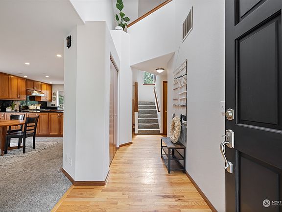 3rd image of 11717 15th Avenue NW