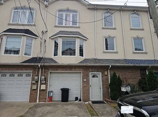 41 Beachview Ave, Staten Island, NY 10306