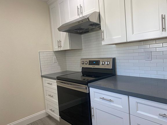 4th image of 341 S Mary Ave