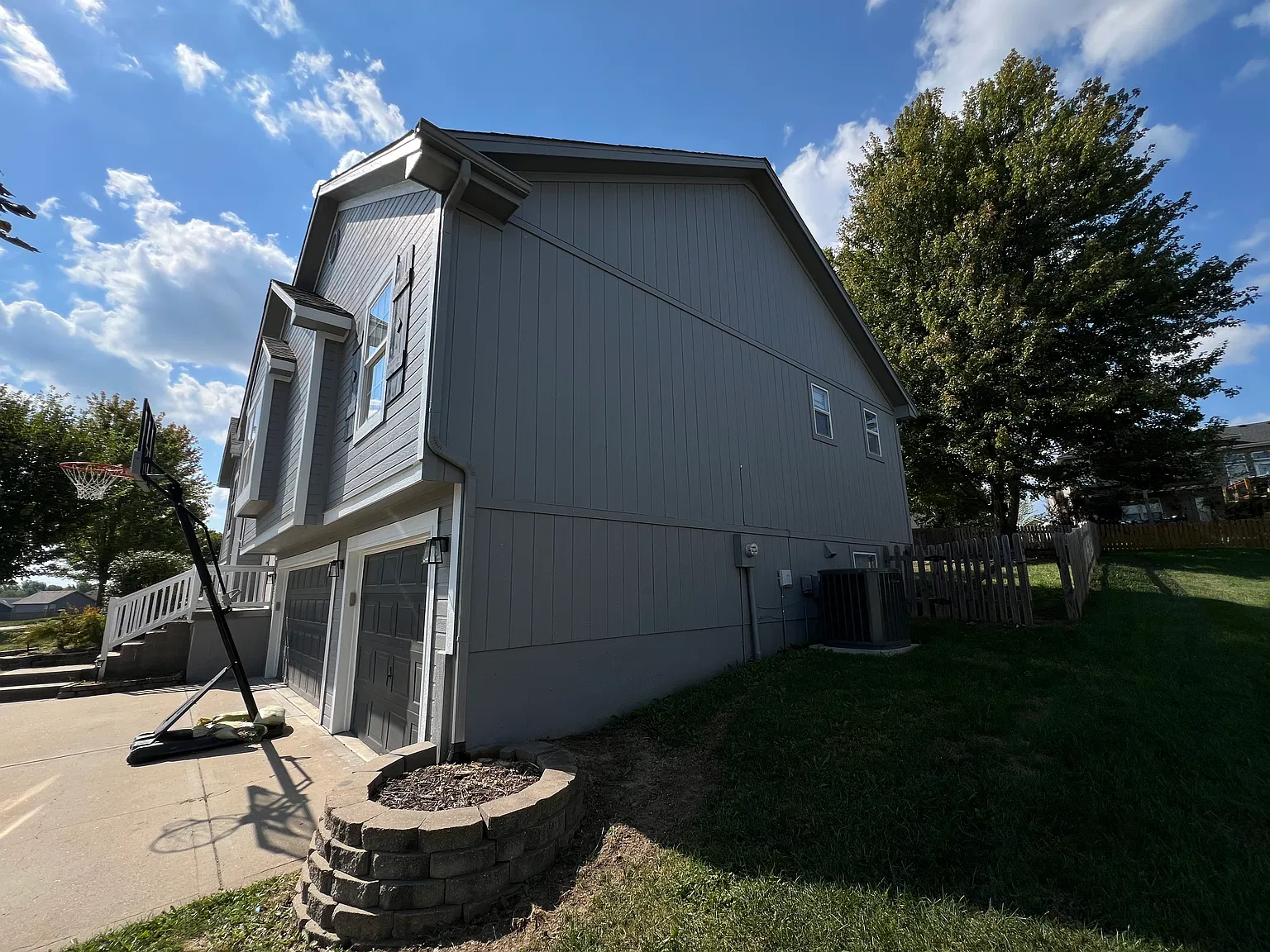 3 bed, 1689 sqft, $2,800 — Photo 4