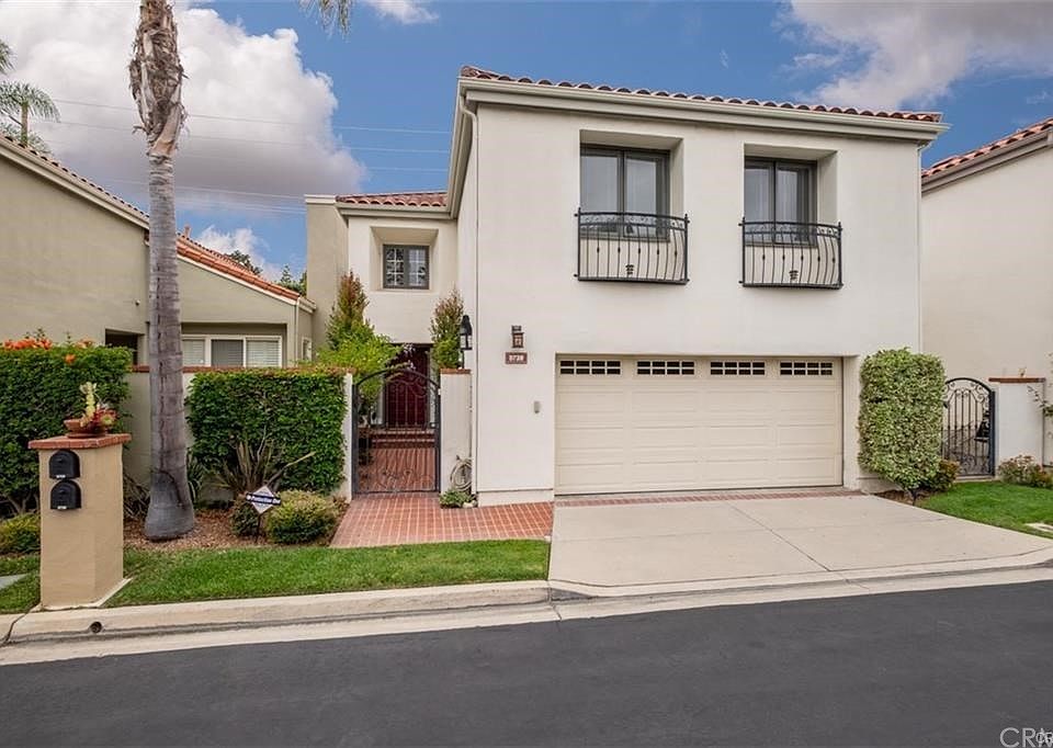 1st image of 5729 Avenida Estoril Cir