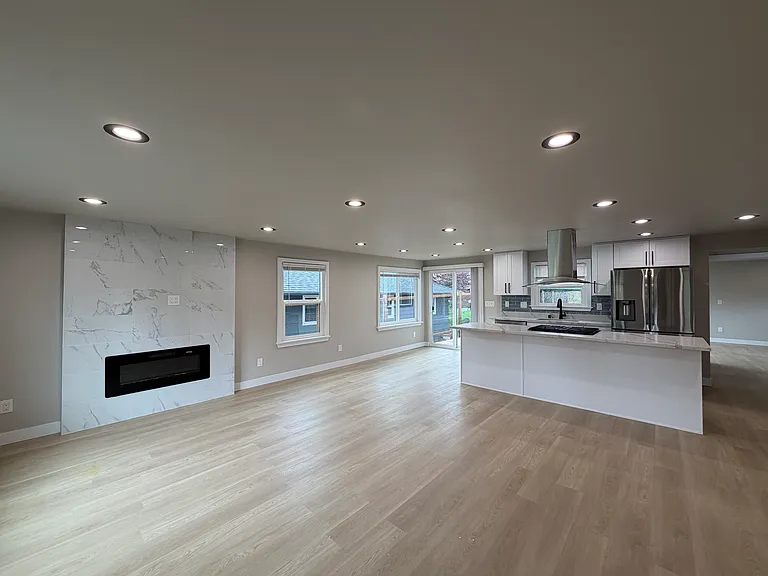 living room/entry