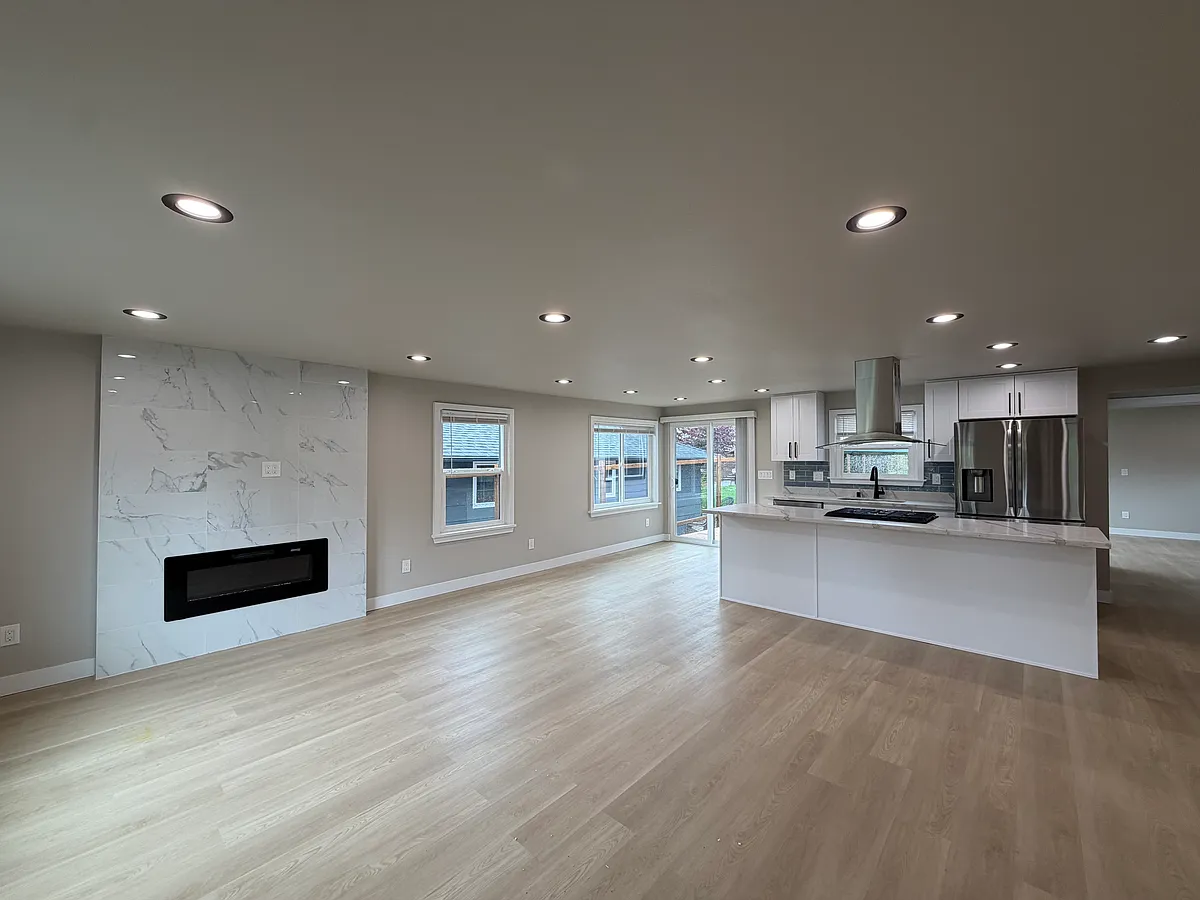 living room/entry - 7923 32nd Ave SW #A