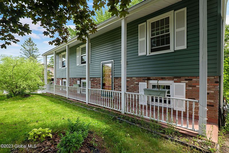 2nd image of 137 Horstman Drive