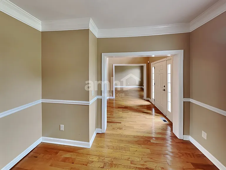 317 Stone Heath Ct — Photo 7