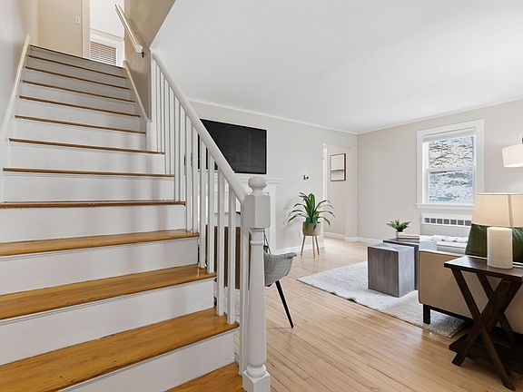 5th image of 118 Foster Ter Unit 118