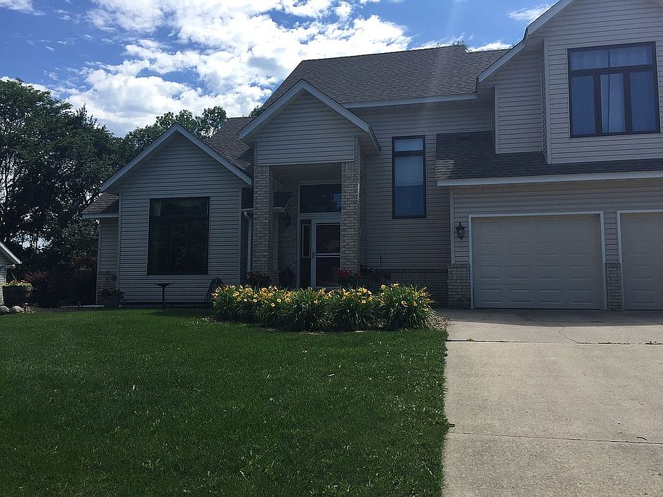 1740 Denmark Pl NE
