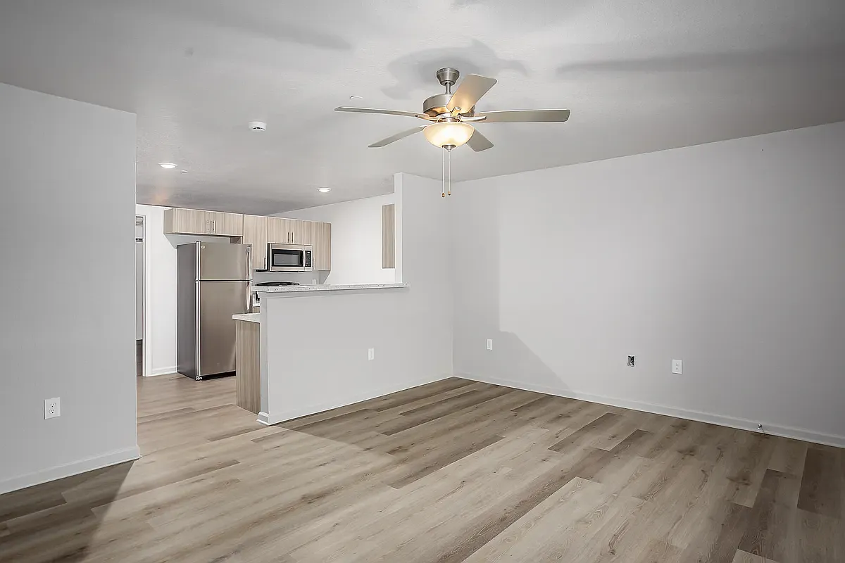 Crockett Hills Apartments — Photo 3