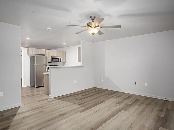 3rd image of 101 Manor Dr #C3b87ab06