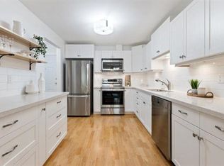 12142 122nd Ave #209, Pitt Meadows, BC V3Y 2K6