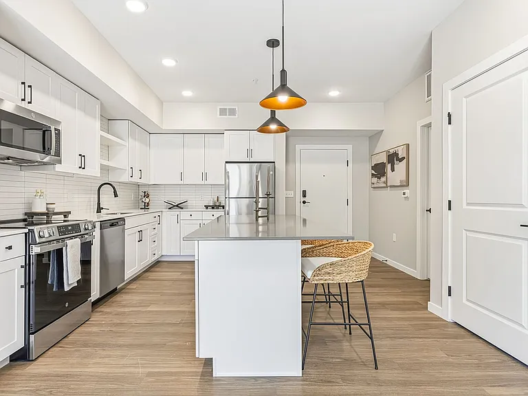Asher Apartments - LIMITED-TIME OFFER 8 WEEKS FREE! — Photo 85