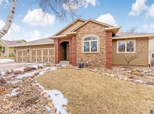 3409 S Jesse James Cir, Sioux Falls, SD 57103