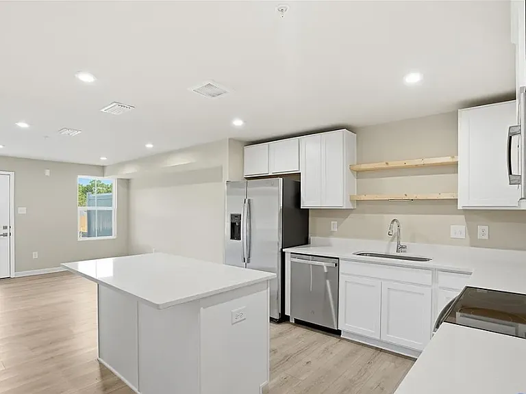 509 Portal Cir #A1 — Photo 10