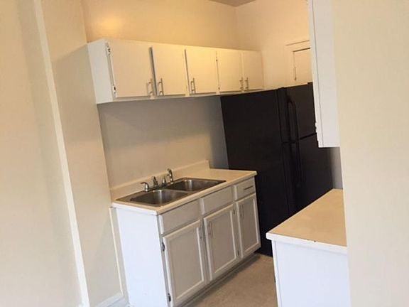 5th image of 1550 W 95th St #1550306