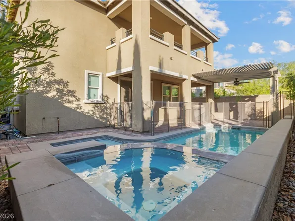 909 Riverlawn Pl, Las Vegas, NV 89138