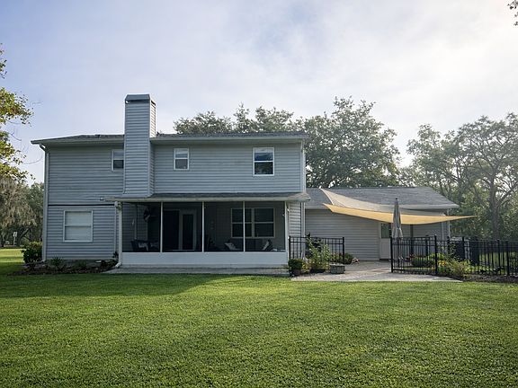 2nd image of 702 134th St E