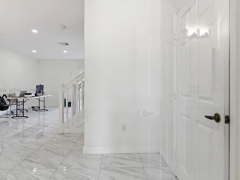 15282 SW 89th Ter #O — Photo 2