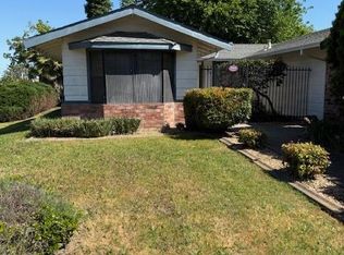 2960 Vecino Dr, Sacramento, CA 95833