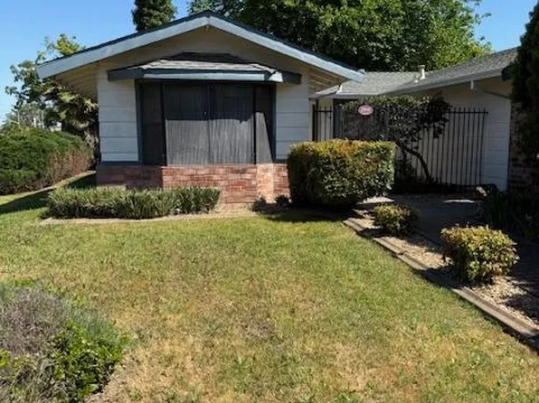 2960 Vecino Dr, Sacramento, CA 95833