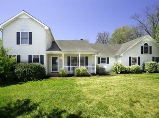 2986 New Hall Rd, Greenbrier, TN 37073