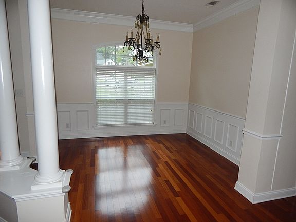 4th image of 4416 Stonehaven Dr