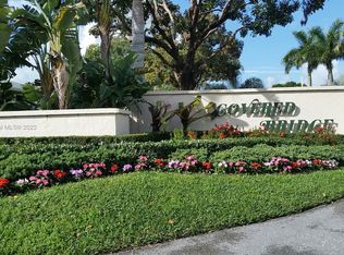 270 Cape Cod Cir APT B, Lake Worth, FL 33467