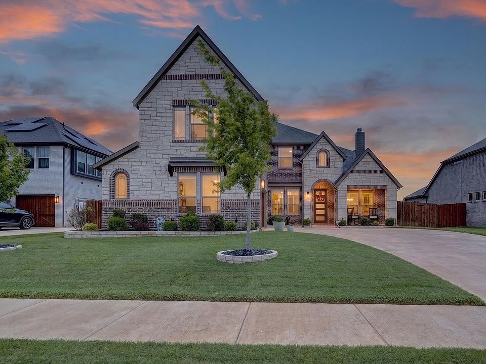 1st image of 4618 Bel Air Dr